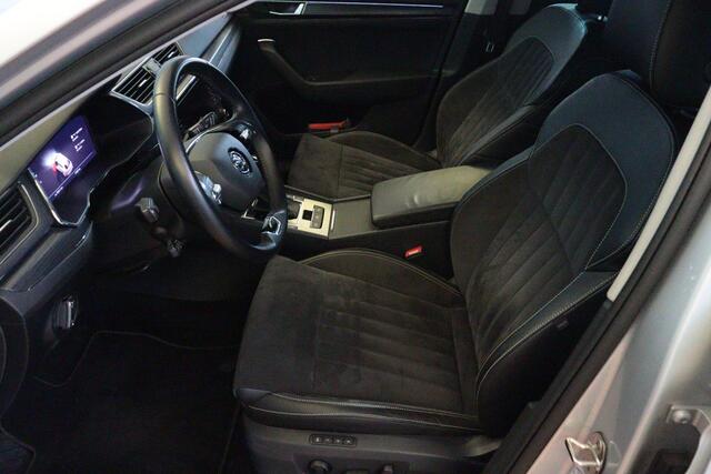 Skoda SUPERB Combi 1.4 TSI iV Business Edition Plus Automaat | NAVI | PDC V+A | STUUR/STOELVERW+GEHEUGEN | ADAP CRUISE | TREKHAAK INKL |