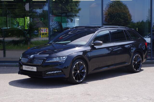 Skoda SUPERB Combi 1.4 TSI iV Sportline Business 218 PK PHEV, Panoramadak, Trekhaak, Winterpakket