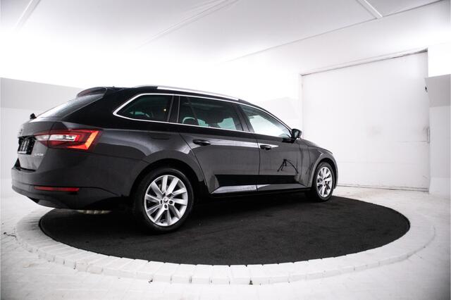 Skoda SUPERB Combi 1.5 TSI ACT Sportline Business 150Pk, Panorama, Climate,