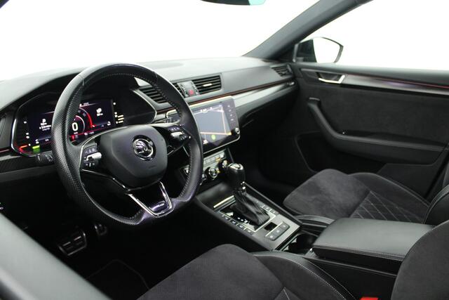 Skoda SUPERB Combi 1.4 TSI 204pk iV PHEV Sportline Business Camera Navigatie Drive Select Memory