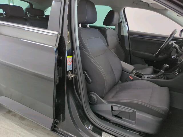 Skoda SUPERB Combi 1.5 TSI ACT Business Virtual-Cockpit Adaptive-Cruise Full-Led Camera