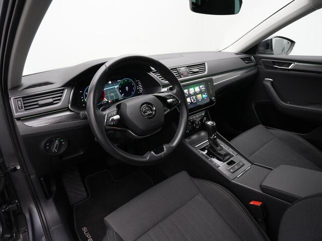 Skoda SUPERB Combi 1.5 TSI 150 DSG ACT Style Business Edition Plus | Panoramadak | Trekhaak | Geheugenstoel | Stuur-/stoelverwarming | Achteruitrijcamera