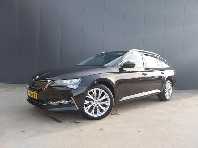 Skoda SUPERB Combi 1.4 TSI iV PHEV 1e EIGENAAR CAMERA ALCANTARA MEMORY STOEL LED NAVI CRUISE ECC TREKHAAK