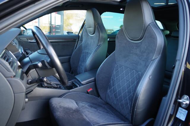 Skoda SUPERB Combi 1.4 TSI iV 218m PK Sportline BNS PHEV, Panoramadak, Adap. Cruise Control, Matrix-LED