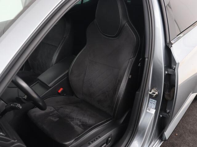 Skoda SUPERB 2.0 TSI 4x4 Sportline | Leder/Alcantara | Stoelverwarming | Camera | Carplay | Memory | Bi-Xenon | Navigatie | Sportstoelen | Parkeerhulp | Climate control | Bluetooth | Cruise control