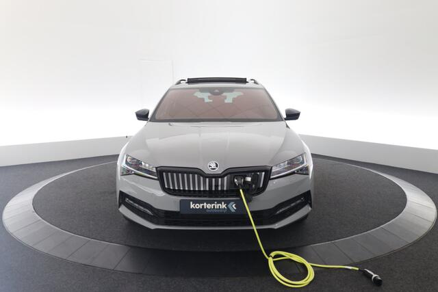 Skoda SUPERB 1.4 TSI iV Sportline Business | Pano | Winterpakket | 360 Camera