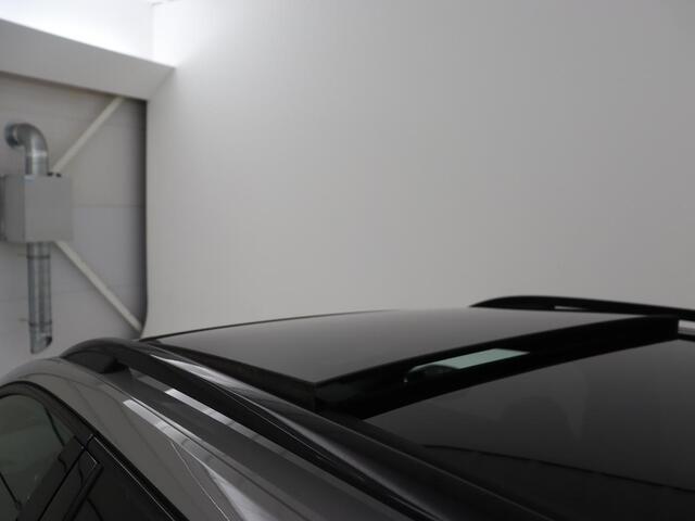 Skoda SUPERB 1.4 TSI iV Sportline | Panoramadak | Trekhaak | Stoelverwarming | Adaptive cruise | Camera | Alcantara | 19'' | Carplay | Matrix LED | Navigatie | Achterbankverwarming | PHEV | Plug In