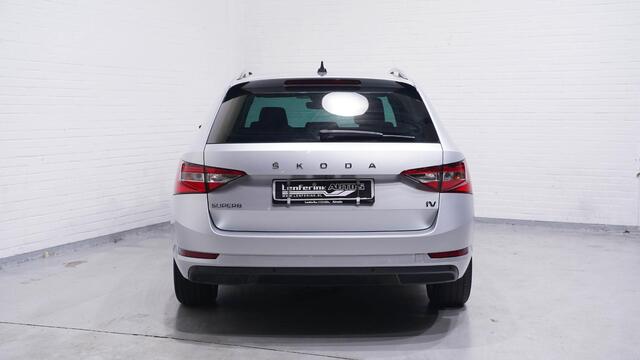 Skoda SUPERB Combi 1.4 TSI iV Style Navi Leder/alcantara Camera Stoel- en voorruitverwarming Apple Carplay Clima