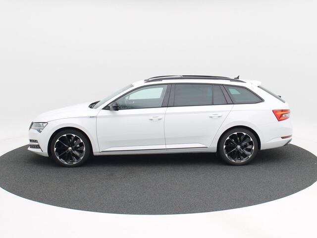 Skoda SUPERB Combi 1.4 TSi 218 Pk Automaat iV Sportline Business | Panoramadak | Adaptive Cruise | CarPlay | Navigatie | Stoelverwarming | Camera | Trekhaak | 76.398 Km!!