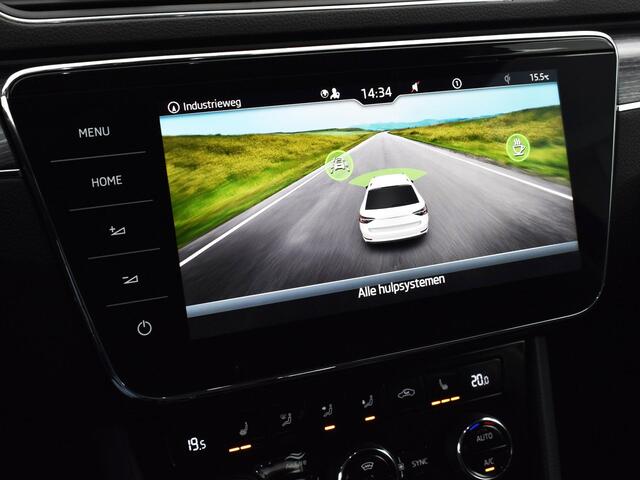 Skoda SUPERB Combi 1.5 Tsi 150pk DSG ACT Business Edition Plus · Apple/Android Car Play · Camera · Keyless · Elek. Achterklep · Cruise Control · Stoelverwarming · 18'' Inch · Garantie t/m 23-03-2027 of 100.000km