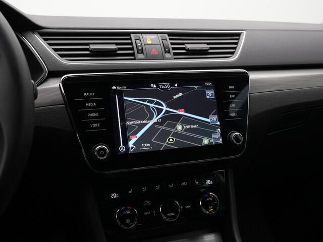 Skoda SUPERB Combi 1.4 TSI iV 218 pk DSG Business Edition Plus | Trekhaak | Geheugenstoel | Matrix LED | Stoel-/achterbankverwarming | Achteruitrijcamera