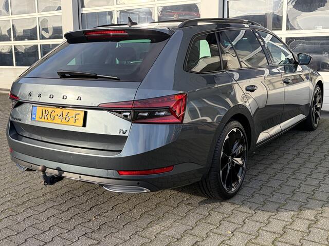 Skoda SUPERB Combi 1.4 TSI iV Sportline Business Panoramadak ACC Trekhaak wegklapbaar Camera