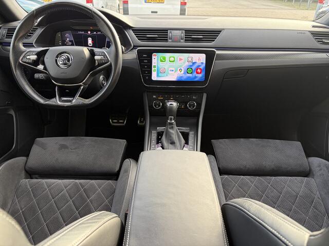 Skoda SUPERB Combi 1.4 TSI iV Sportline Business Panoramadak ACC Trekhaak wegklapbaar Camera