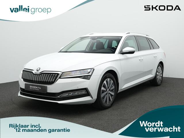 Skoda SUPERB Combi 1.4 TSI iV 218 pk DSG Business Edition | Trekhaak | Geheugenstoel | Matrix LED | Stoel-/achterbankverwarming | Achteruitrijcamera