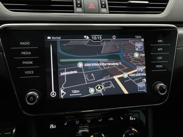 Skoda SUPERB Combi 1.4 TSi 218 Pk Automaat iV Sportline Business | Panorama Dak | Alcantara Leder | Elektrische Stoelen met Geheugen | Trekhaak | Adaptive Cruise | Camera | 19 Inch