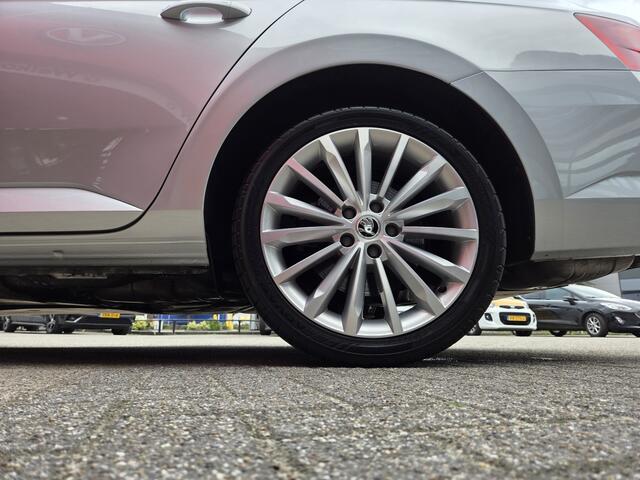 Skoda SUPERB Combi 1.5 TSI A/T Business Edition | Virtual cockpit | Navi