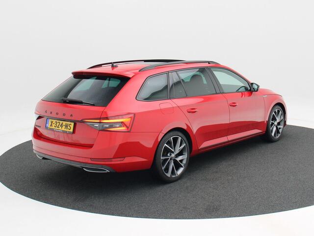 Skoda SUPERB Combi 1.5 TSi 150 Pk Automaat Sportline Business | Panoramadak | Trekhaak | Virtual Cockpit | Adaptive Cruise | Camera | LED | 19 Inch | 53.466 Km!