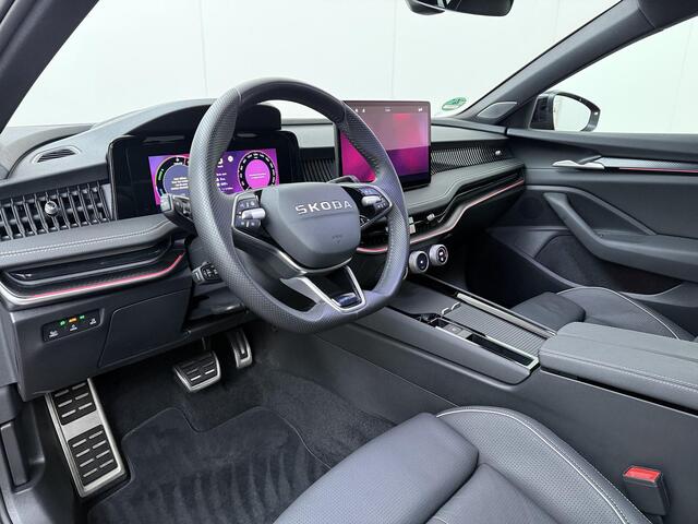 Skoda SUPERB Combi 1.5 TSI PHEV Sportline Business | 204 PK | SoH 100% | Trekhaak wegklapbaar | Panoramadak | Top area view 360 graden camera | Head-up display |