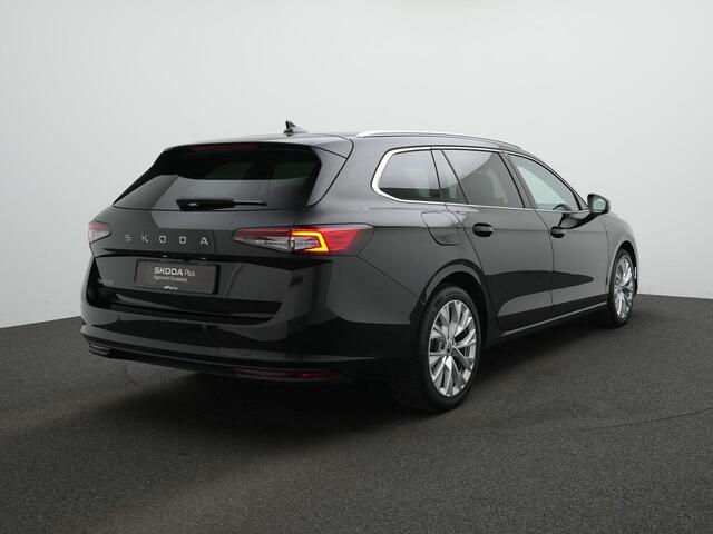 Skoda SUPERB Combi 1.5 TSI MHEV 150 pk DSG Selection | Trekhaak | Achteruitrijcamera | Stoelverwarming | Adaptive Cruise