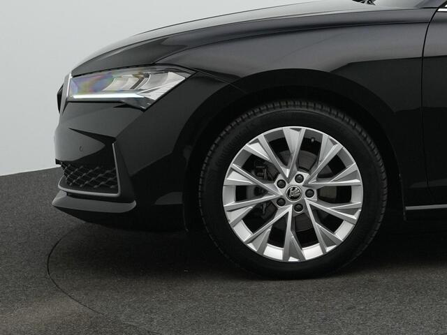Skoda SUPERB Combi 1.5 TSI MHEV 150 pk DSG Selection | Trekhaak | Achteruitrijcamera | Stoelverwarming | Adaptive Cruise