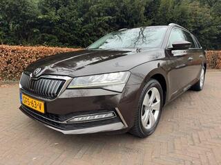 skoda-superb-combi-1.4tsi-iv-busine
