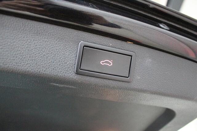 Skoda SUPERB Combi 1.5 TSI ACT Style Business Leder | Panoramadak | El. stoelverstelling |