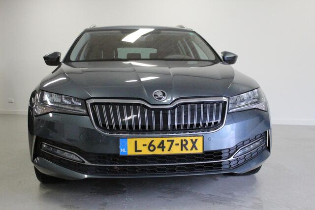 Skoda SUPERB Combi 1.4 TSI iV Business Edition Plus | CANTON-AUDIO | TREKHAAK | CARPLAY | STOEL-VERW | ACC | CAMERA | 18'LMV |