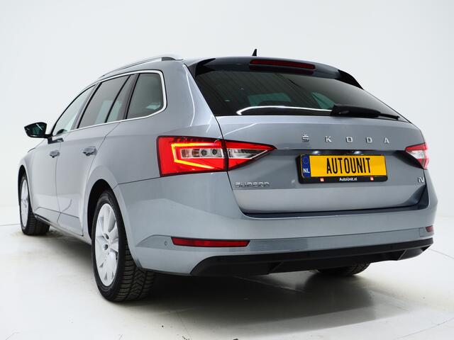 Skoda SUPERB Combi 1.4 TSI iV 218PK | Panoramadak | Camera | Virtual | Keyless | Sfeerlicht | Dodehoek | Memory | Carplay