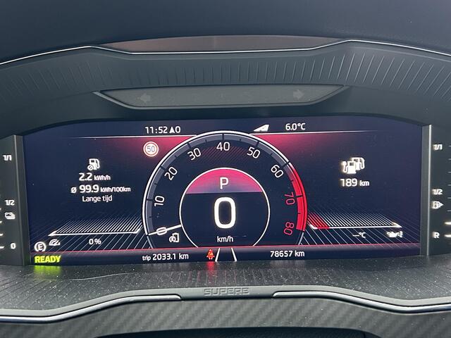 Skoda SUPERB Combi 1.4 TSI iV Sportline Business | Schuif/Kantel-Dak | Canton Audio | Voor+Achter-Stoelen Verwarmd | Trekhaak