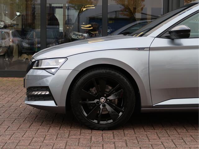 Skoda SUPERB Combi 1.4 TSI iV Sportline Business Hybrid