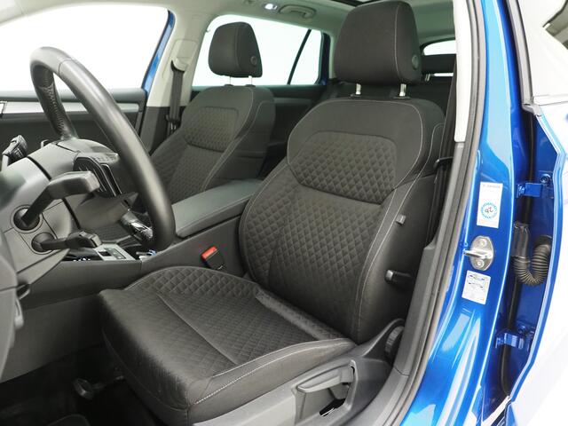 Skoda SUPERB Combi 1.4 TSI iV 218PK | Panoramadak | Virtual | Adaptive Cruise | Stoelverwarming | DAB | PDC | Carplay