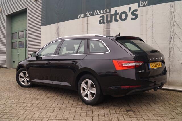 Skoda SUPERB Combi 1.5 TSI 150pk DSG Business Edition -NAVI-ECC-