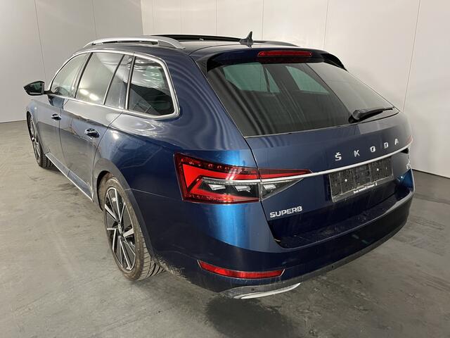 Skoda SUPERB Combi 1.4 TSI iV Laurin & Klement / AUTOMAAT/ PANO/ TREKHAAK/ LEER/ STOELVENTILATIE/ ELEK.ACHTERKLEP/ STUUR+STOELVERWARM./ PARK.SENSOR.V+A/ CAMERA/ MEMORY SEAT/ CRUISE/ KEYLESS/ SMARTLINK/ DAB/ NAVI/ CLIMA/ LED