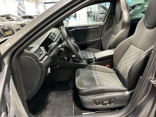 Skoda SUPERB Combi 1.4 TSI 218pk DSG iV Sportline Business · Panoramadak · Camera · Elek Bestuurderstoel Met Geheugen · Apple/Android Car Play · Elek. Achterklep · Keyless · 19'' Inch · Garantie t/m 30-07-2028 of 100.000km