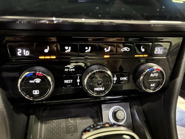 Skoda SUPERB Combi 1.4 TSI 218pk DSG iV Sportline Business · Panoramadak · Camera · Elek Bestuurderstoel Met Geheugen · Apple/Android Car Play · Elek. Achterklep · Keyless · 19'' Inch · Garantie t/m 30-07-2028 of 100.000km