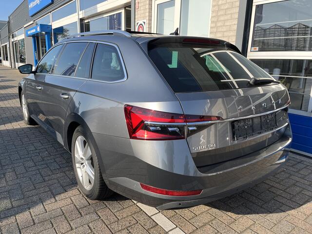 Skoda SUPERB Combi 1.4 TSI iV Style / AUTOMAAT/ PANO/ TREKHAAK/ STANDKACHEL/ MEMORY SEAT/ ELEK.KLEP/ PARK.SENSOR.V+A/ 360 CAMERA/ ACC/ DCC/ STUUR+STOELVERWARM.V+A/ KEYLESS/ SMARTLINK/ DODEHOEK/ NAVI/ DAB/ CLIMA/ LED/ 17'' LMV