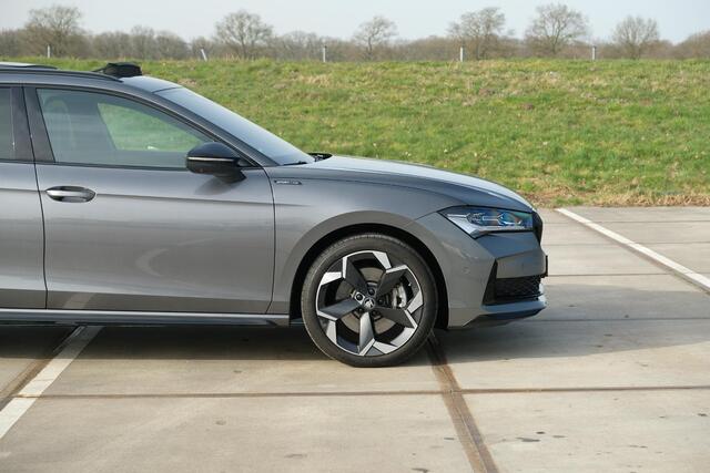 Skoda SUPERB Combi 1.5 TSI PHEV Sportline | PANO | TREKHAAK | 19" TORCULAR VELGEN | DCC | HEAD-UP DISPLAY