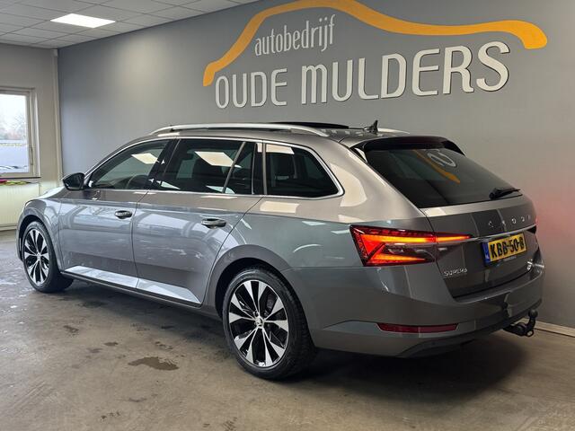 Skoda SUPERB Combi 1.4 TSI iV Business Edition Pano/Trekhaak/Memory/Sfeerverlichting/Carplay