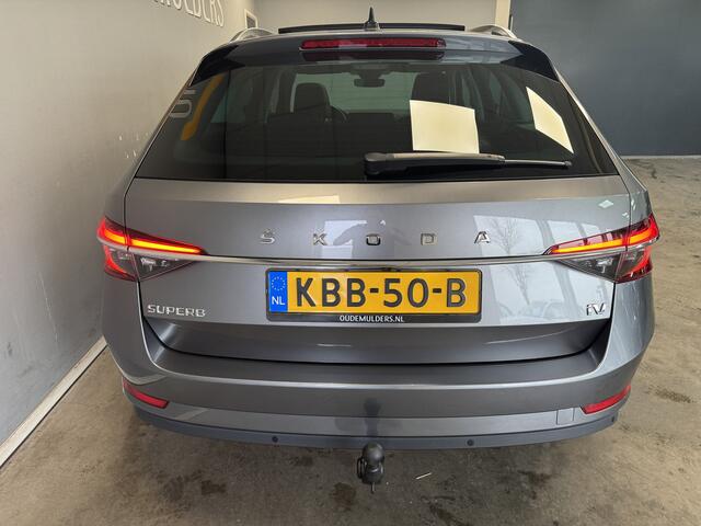 Skoda SUPERB Combi 1.4 TSI iV Business Edition Pano/Trekhaak/Memory/Sfeerverlichting/Carplay