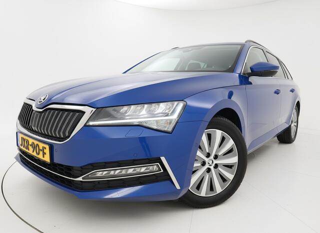 Skoda SUPERB Combi iV 218PK DSG HYBRID BUSINESS CAMERA/NAVI/STUURVERW.