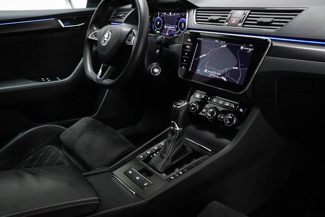 Skoda SUPERB Combi 1.4 TSI iV Sportline Business | COMFORT PACK | PANORAMADAK | ACHTERBANKVERWARMING | TREKHAAK | 19"