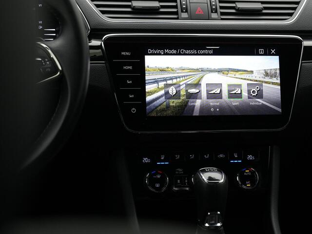 Skoda SUPERB Combi 1.4 TSI iV 218 pk Laurin & Klement | Panoramadak | Trekhaak | Leder | Navigatie Columbus | Geheugen-/ventilatiestoelen | 360 Camera