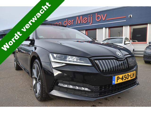 Skoda SUPERB Combi 1.4 TSI iV Sportline Business , PANODAK ,TREKH , VIRTUAL COCKPIT ,ST+STUR EN BANK VERW ,