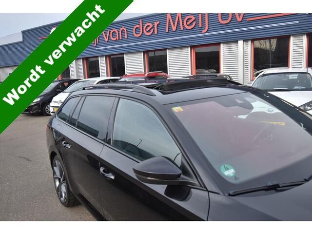 Skoda SUPERB Combi 1.4 TSI iV Sportline Business , PANODAK ,TREKH , VIRTUAL COCKPIT ,ST+STUR EN BANK VERW ,