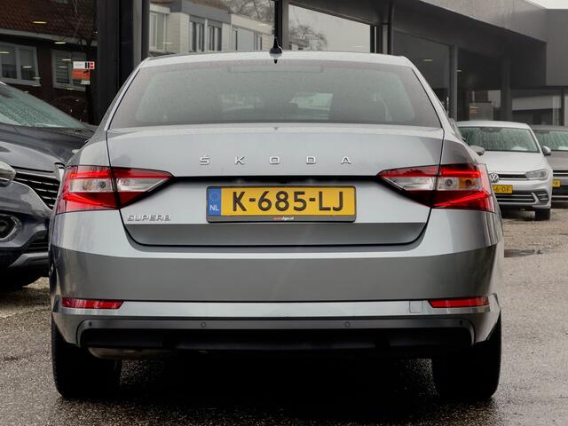 Skoda SUPERB 1.5 TSI ACT AUT7 EDITION LEDER NAVI CAMERA DIGI-DASH APPLE-CARPLAY LED LMV PDC