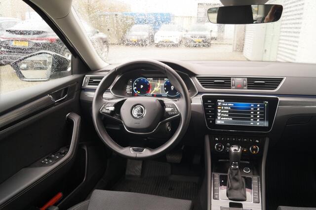 Skoda SUPERB Combi 1.5 TSI 150pk DSG Business Edition Plus -NAVI-ECC-