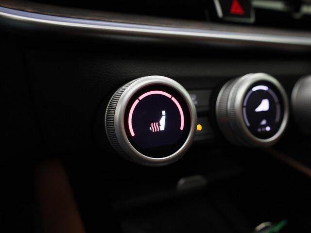 Skoda SUPERB 1.5TSI 150kW/204PK PHEV L&K · Panoramadak · Leder · Trekhaak · Garantie t/m 30-06-2029 of 100000km