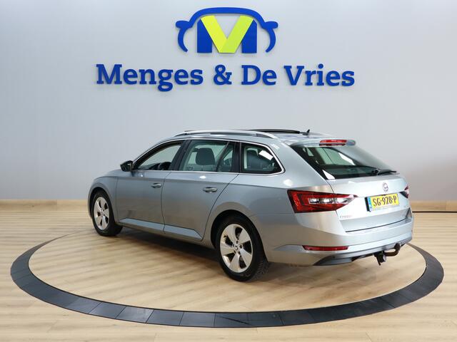Skoda SUPERB Combi 1.4 TSI ACT Ambition Business Airco ECC | Panorama | Trekhaak | Adaptive Cruise | Memory | Stoelverwarming