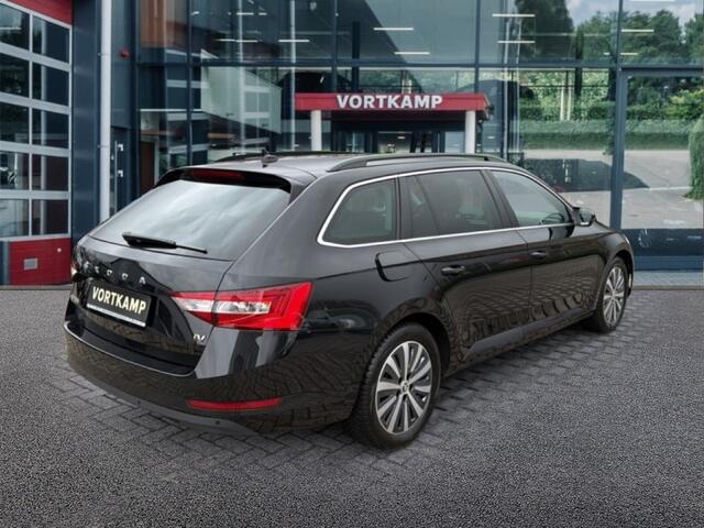 Skoda SUPERB 1.4 TSI iV AMBITION TREKHAAK/CRUISE/STOELVERW/NAVI/CARPLAY