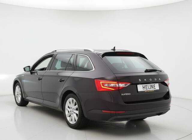 Skoda SUPERB Combi iV 218PK DSG HYBRID BUSINESS CAMERA/NAVI/VIRTUAL/STUURVERW.